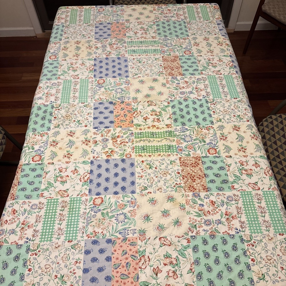 Vtg‎ Liz Claiborne Rectangular Tablecloth 60"x 104" 100% Cotton Patchwork Floral